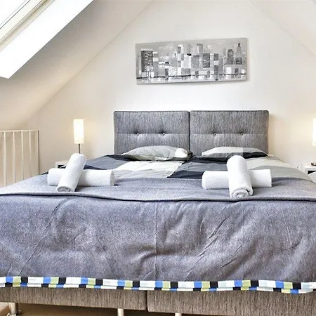 Laeken Apartment